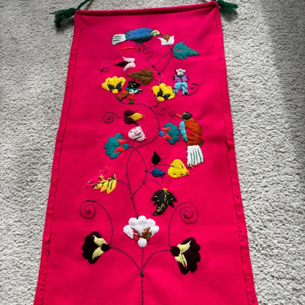 Vintage 70's felt and crewel floral hanging banner